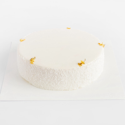 Exotic Passion Cake Large
